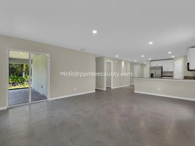 17374 Gadsen Ave — Photo 4
