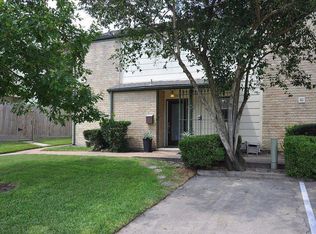 733 Worthshire St, Houston, TX 77008
