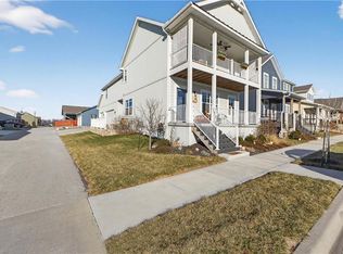 23500 E 11th St S, Independence, MO 64056