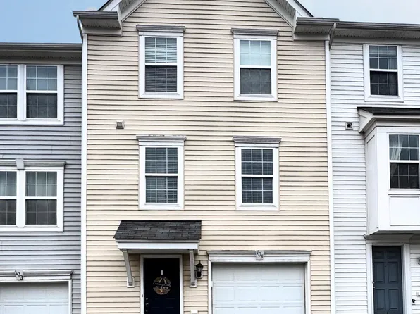 105 Birds Eye View Dr #105, Morgantown, WV 26501