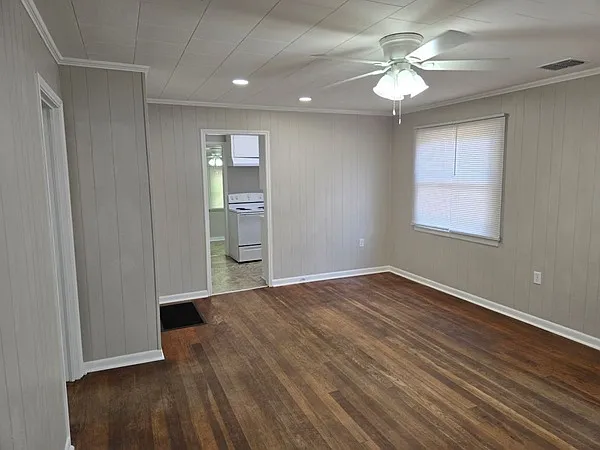 1707 S Garrett St — Photo 2