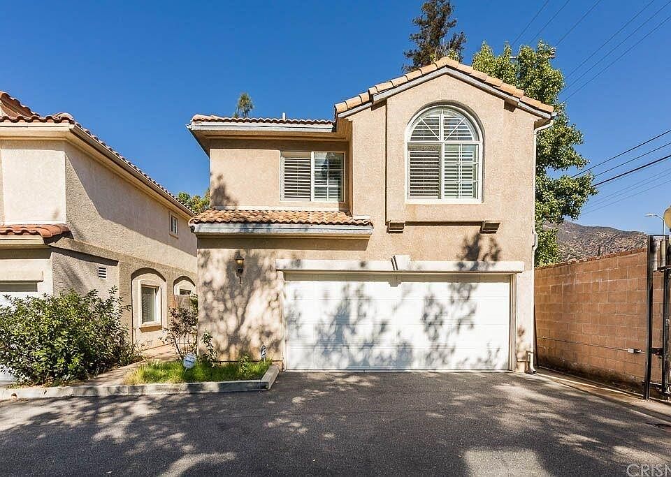 1st image of 13775 Glenoaks Blvd Unit 1