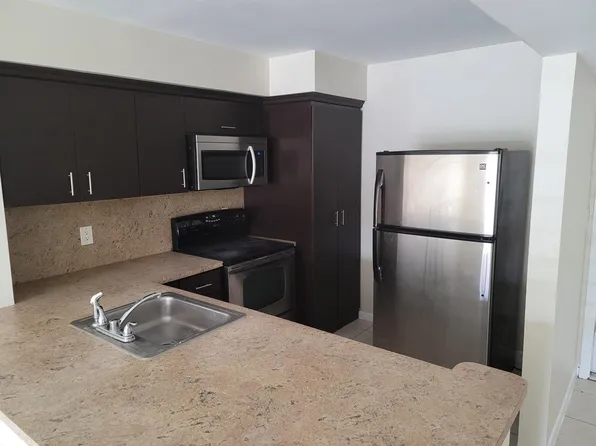 3730 N Pine Island Rd #249, Fort Lauderdale, FL 33351