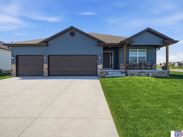 8901 Kinzie St, Lincoln, NE 68507