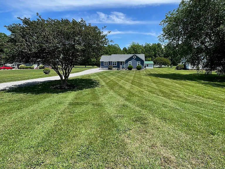 3217 Caratoke Hwy — Photo 1