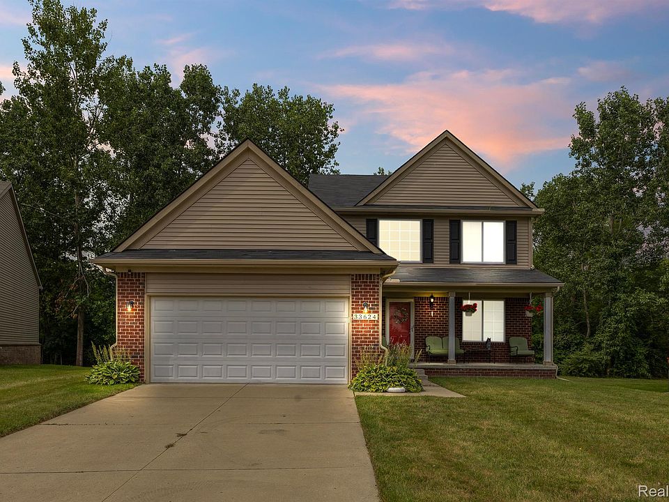 1st image of 33624 Bay Hill Dr