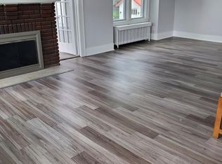 44 Northern Dr FLOOR 1, Troy, NY 12182