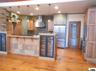 839 SW Patton Rd, Topeka, KS 66615