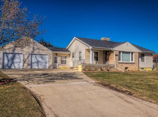 5604 16th St, Racine, WI 53406