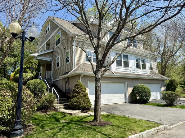 20 Roma Orchard Road, Peekskill, NY 10566