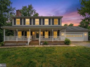 10507 Cliff Mills Rd, Marshall, VA 20115