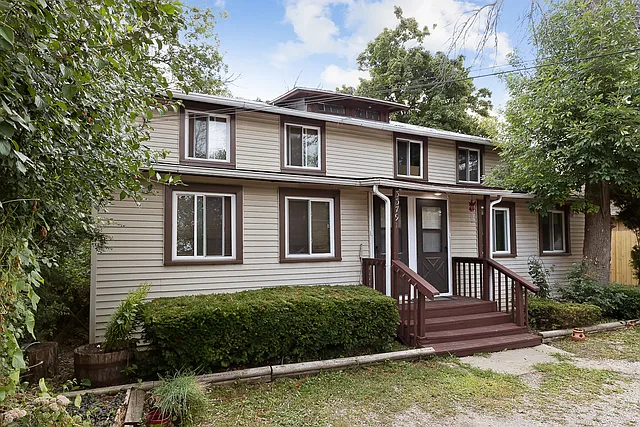 33791 N Oak St photo 1