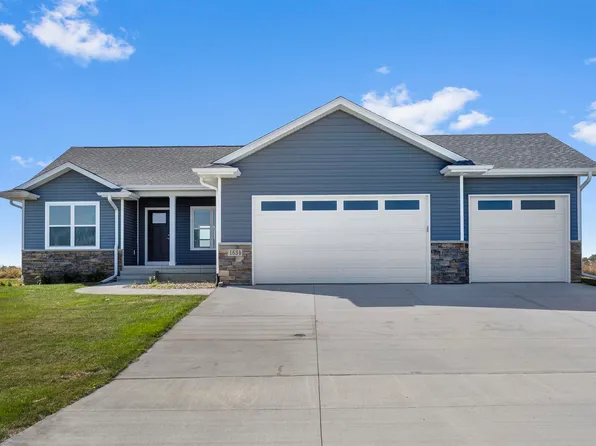 1634 Dalton St, Jesup, IA 50648