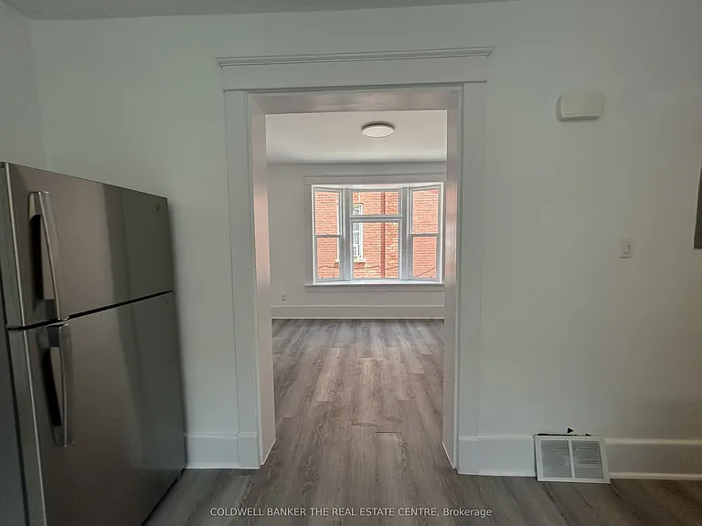14 Brubacher St — Photo 10