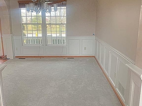 4th image of 8166 Trail Lake Dr