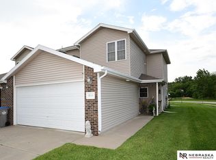 2500 W Timber Lake Dr, Lincoln, NE 68522