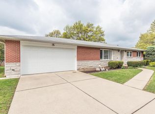 846 Barnsley Dr, Saint Louis, MO
