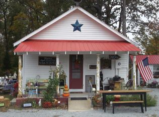 2035 County Home Rd, Paris, TN 38242