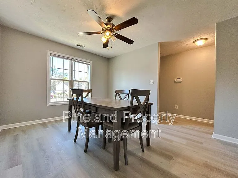 341 Kingdom Estate Dr — Photo 27