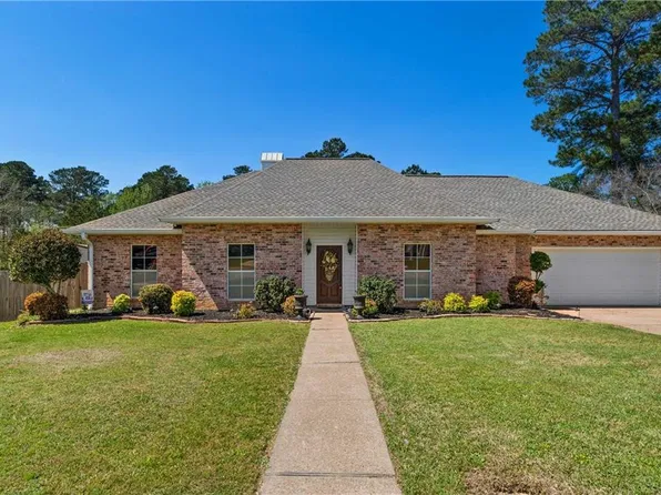 162 Pinewood Ave, Pineville, LA 71360
