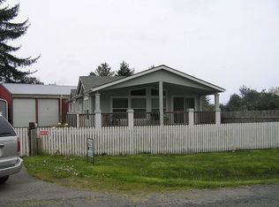 63872 Wallace Rd, Coos Bay, OR 97420