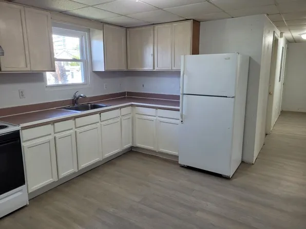 (undisclosed Address), Revere, MA 02151