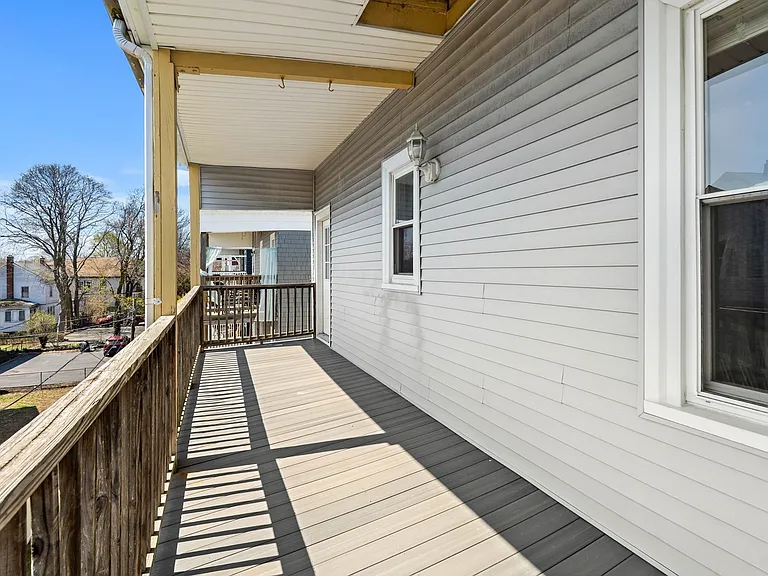 51 King St #3 — Photo 12
