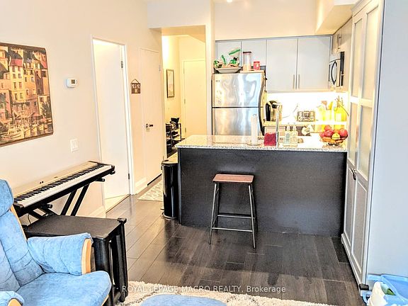 4th image of 83 Redpath Ave #309