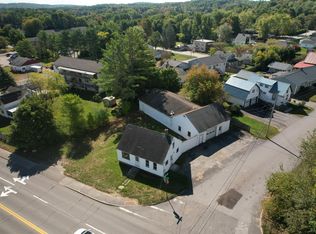 947 Sabattus St, Lewiston, ME 04240