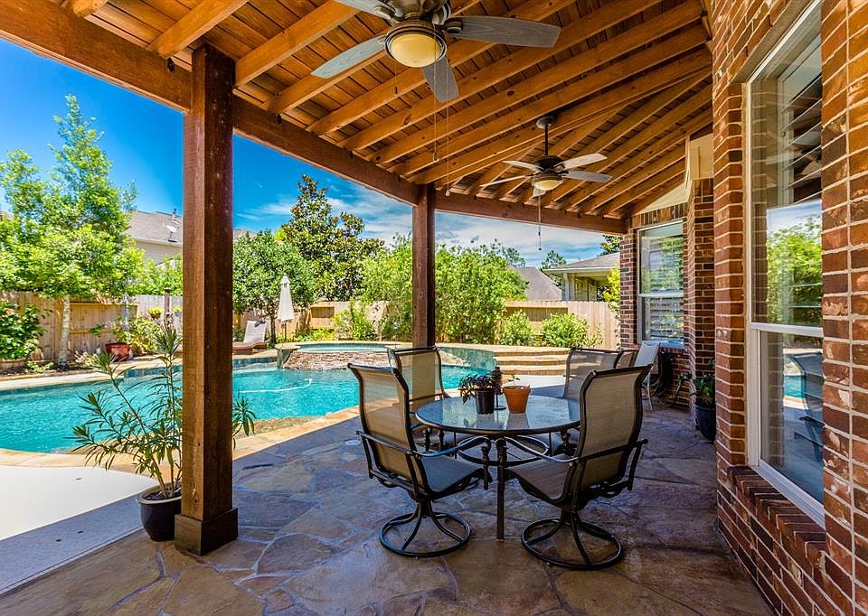1st image of 7731 Bayou Green Ln