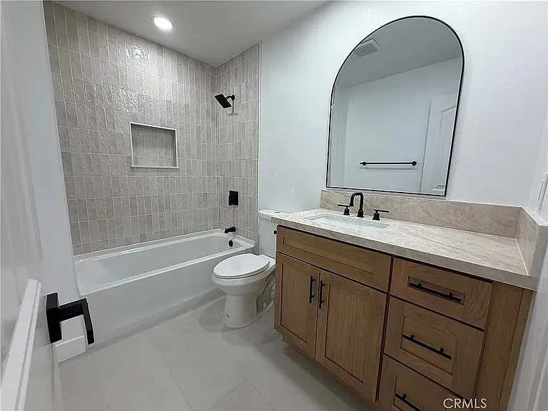 755 Huston Dr — Photo 43