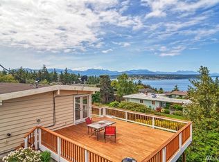 30 N Rhododendron Dr, Port Townsend, WA 98368