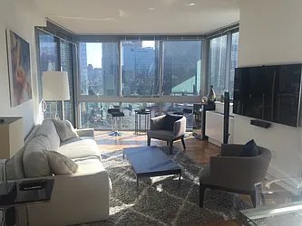 Rented by Nest Seekers International