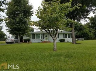 101 Taylor Dr, Cochran, GA 31014