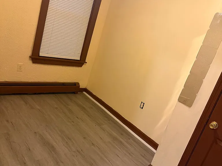 81 Bellevue Ave #A — Photo 2