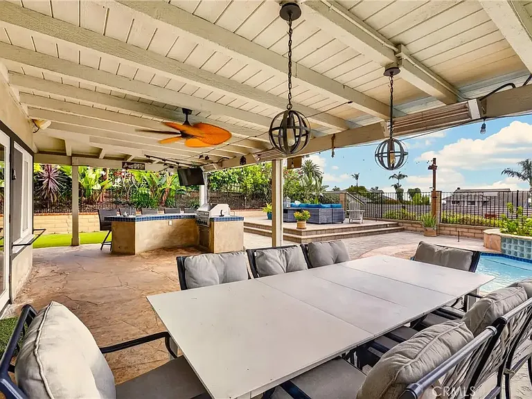2704 N Vista Heights Ave — Photo 23