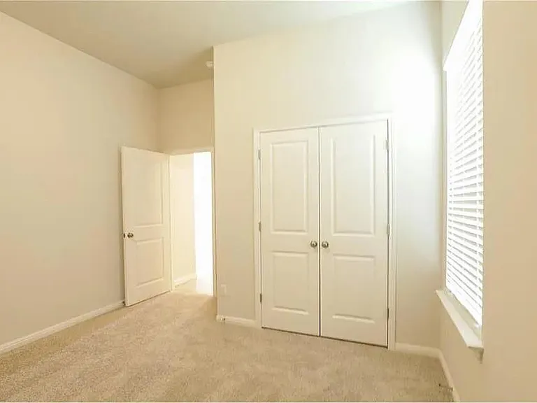 135 Horseshoe Cv — Photo 15