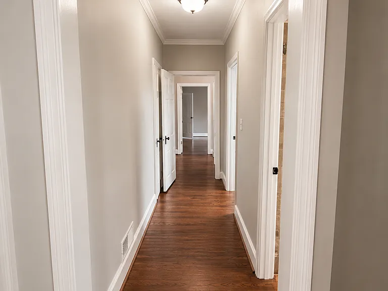 700 Warwick Rd — Photo 14