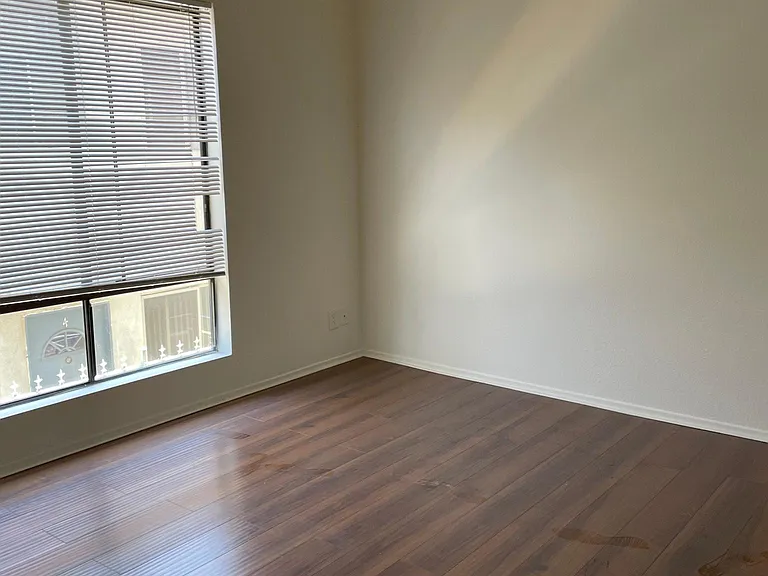 3816 Beethoven St #101 — Photo 4