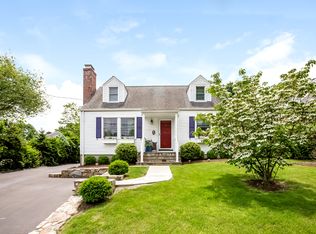 82 Linden Ave, Darien, CT 06820