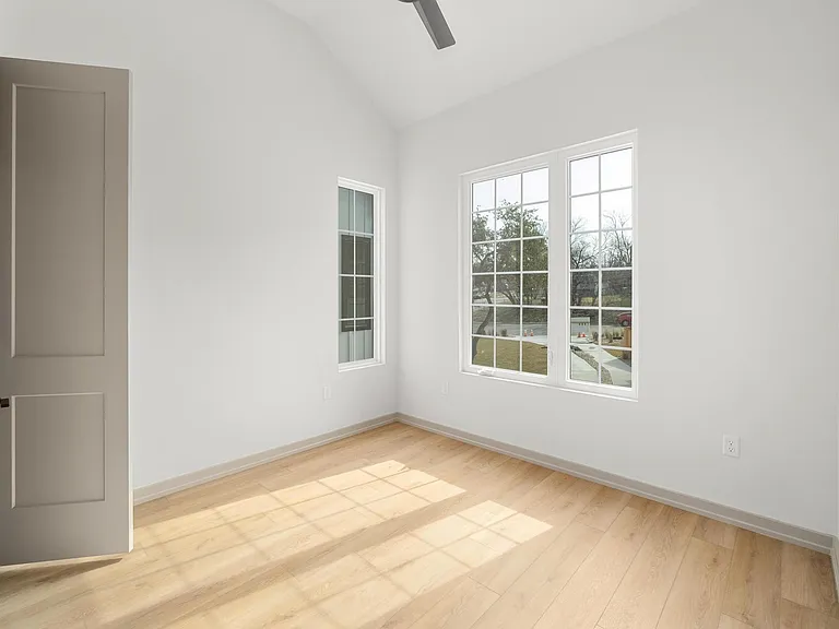1736 Bunche Rd #B5 — Photo 30