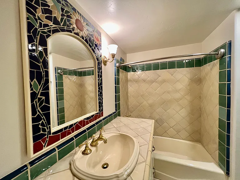 393 Rudolph Dr — Photo 19