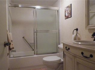 3100 SE Pruitt Rd APT A-202, Port Saint Lucie, FL 34952
