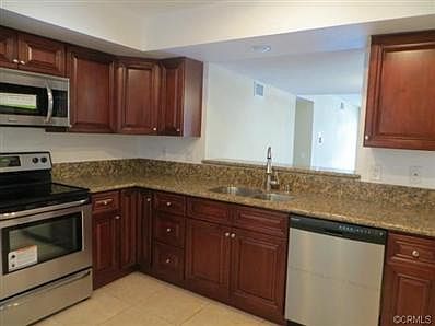 3rd image of 500 S Oak Knoll Ave Unit 18