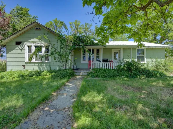 3315 Montague Rd, Montague, CA 96064