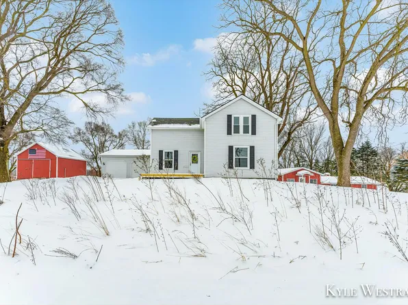 3104 144th Ave, Dorr, MI 49323
