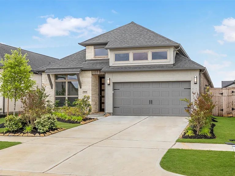31243 Riley Heights Dr — Photo 1