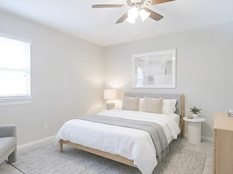 Hampton Hall | Comfort, Convenience, & Community All In One — Photo 206