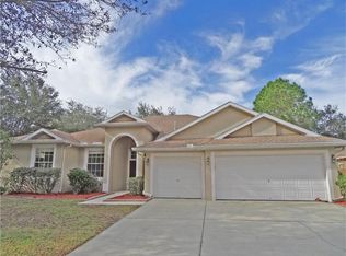 5330 Winhawk Way, Lutz, FL 33558