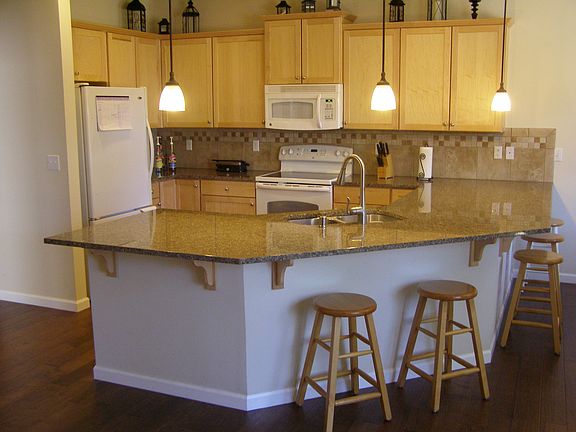 5th image of 11405 128th Street Ct E